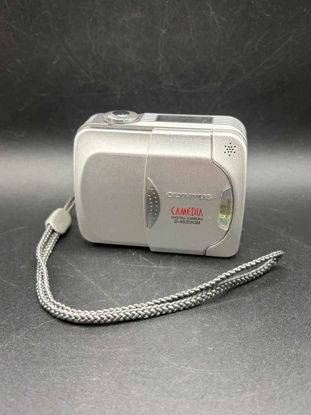 Olympus Camedia D-40 Zoom Vintage Digital Camera Photography Silver Tn Untested